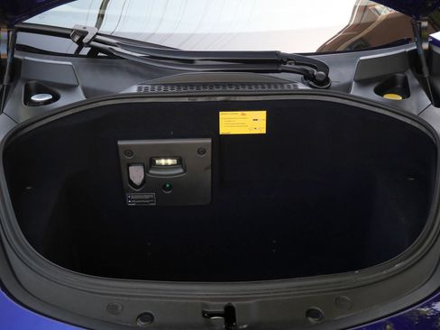 Used 2023 McLaren Artura RWD image 25