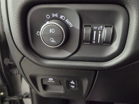 Used 2025 RAM 1500 Big Horn AWD/4WD image 20