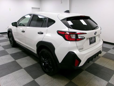 Used 2025 Subaru Crosstrek 2.0i AWD/4WD image 2