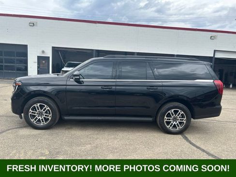 Used 2025 Ford Expedition Max Active RWD image 5