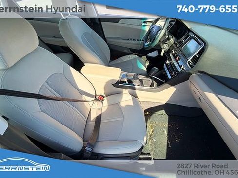 Used 2019 Hyundai Sonata SE FWD image 25