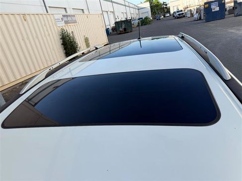 Used 2015 Nissan Pathfinder Platinum AWD/4WD image 57