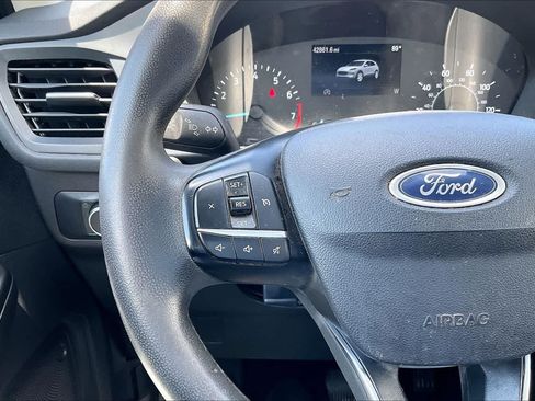 Used 2022 Ford Escape SE FWD image 24