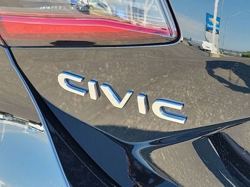Used 2024 Honda Civic EX-L image 30