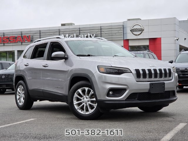 Used 2019 Jeep Cherokee Latitude w/ Popular Appearance Group FWD image 18