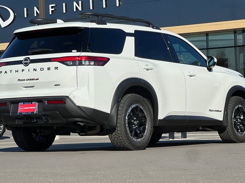 Certified 2025 Nissan Pathfinder Rock Creek image 4