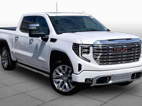 Used 2024 GMC Sierra 1500 Denali w/ Denali Reserve Package image 3