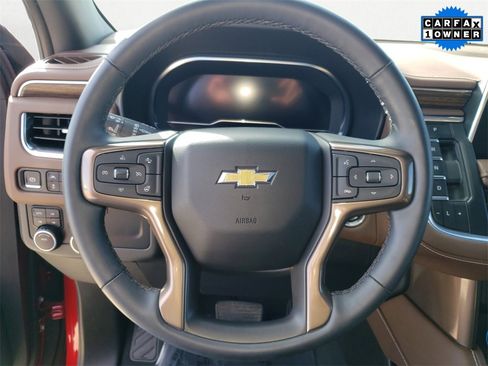 Used 2024 Chevrolet Suburban High Country image 12