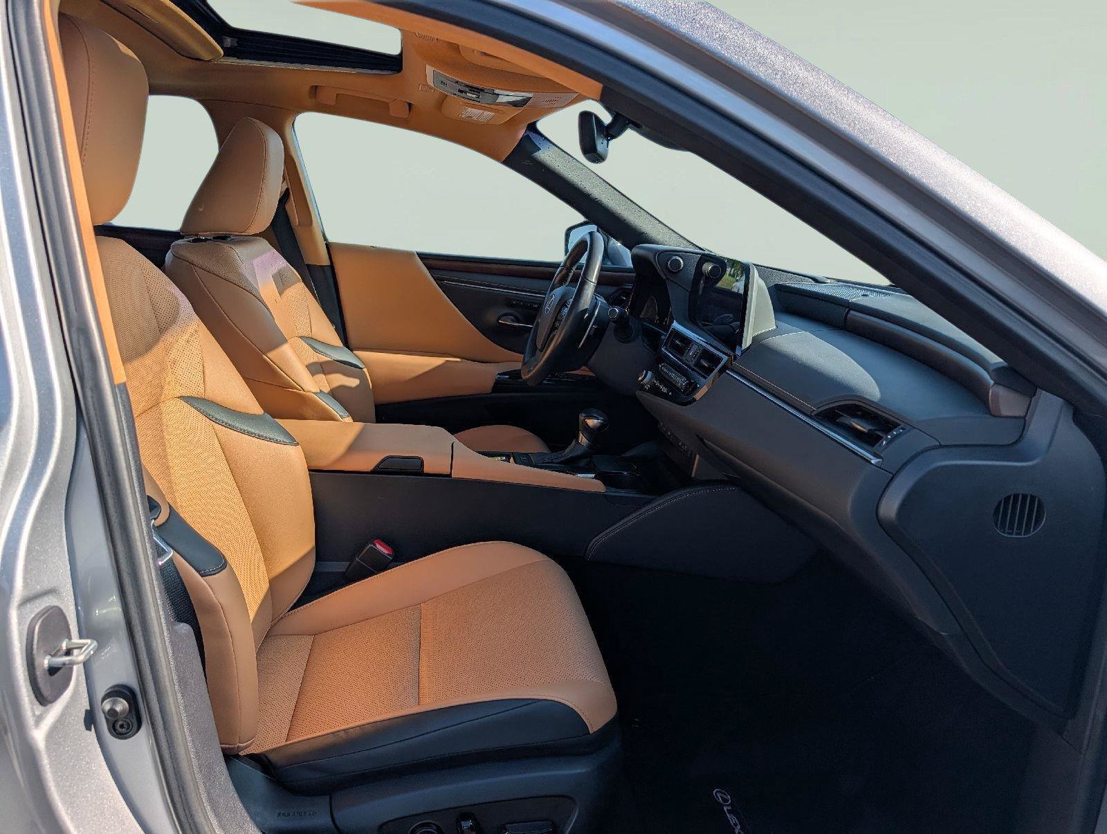 Certified 2023 Lexus ES 350 w/ Premium Package FWD image 22