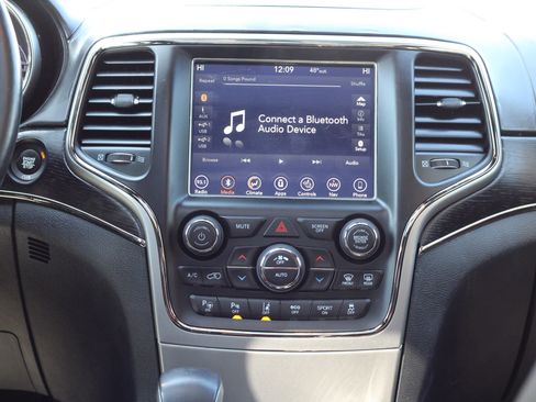 Used 2018 Jeep Grand Cherokee High Altitude image 18