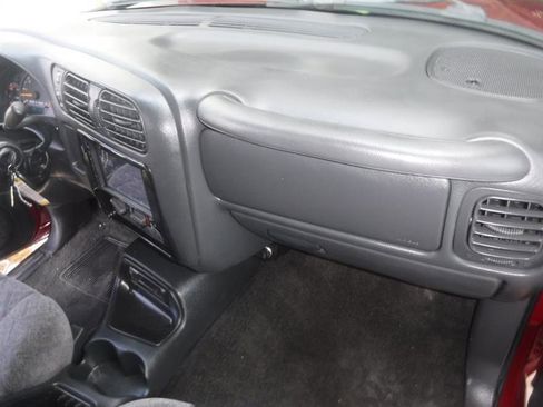 Used 2002 Chevrolet S10 Pickup LS w/ LS Preferred Equipment Group image 31