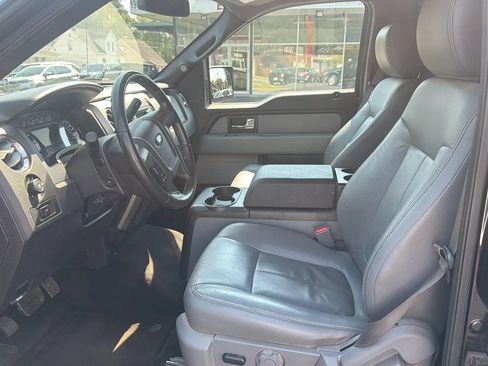 Used 2014 Ford F150 XLT w/ Equipment Group 302A Luxury AWD/4WD image 9