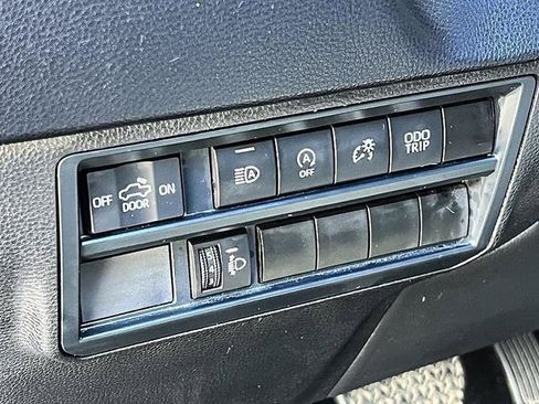 Used 2025 Toyota Tundra SR5 AWD/4WD image 26