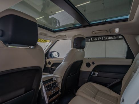 Used 2020 Land Rover Range Rover Sport HSE AWD/4WD image 28