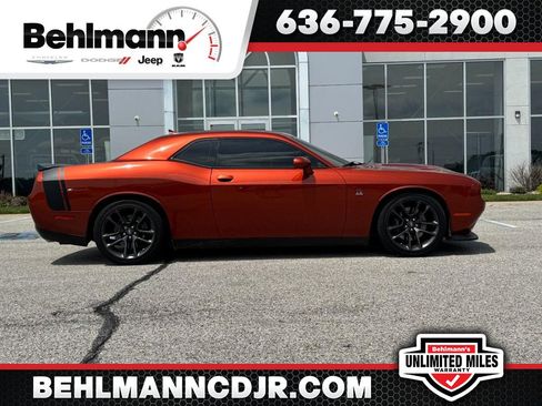 Used 2022 Dodge Challenger R/T Scat Pack w/ Plus Package RWD image 1