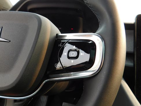 Used 2023 Polestar Polestar 2 AWD/4WD image 24