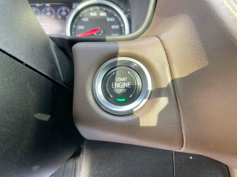 Used 2021 Chevrolet Tahoe High Country w/ Premium Package image 31