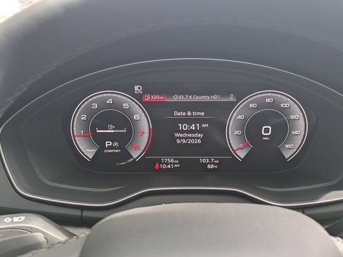 Used 2024 Audi Q5 2.0T Premium Plus AWD/4WD image 43
