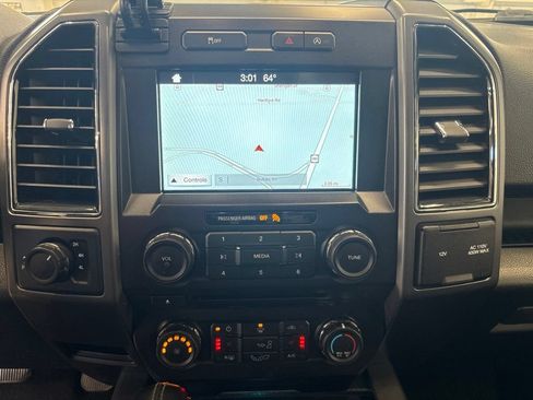 Used 2018 Ford F150 XLT w/ Equipment Group 302A Luxury AWD/4WD image 12