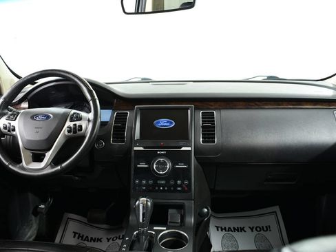 Used 2019 Ford Flex Limited AWD/4WD image 7