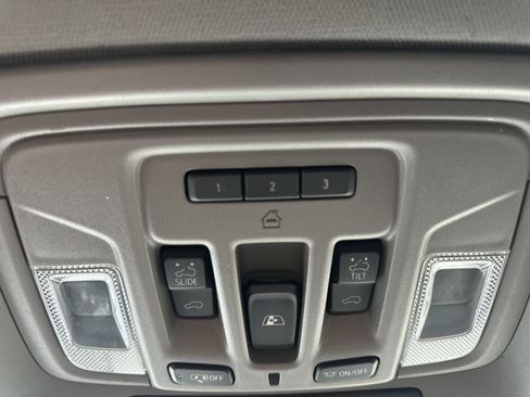 Used 2019 GMC Sierra 1500 Denali w/ Technology Package image 42