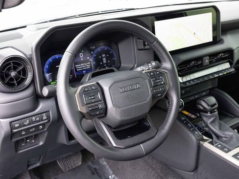 Used 2025 Toyota Land Cruiser w/ Premium Package image 21