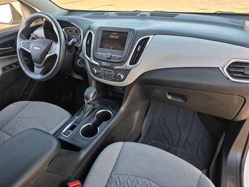 Used 2022 Chevrolet Equinox LT image 27