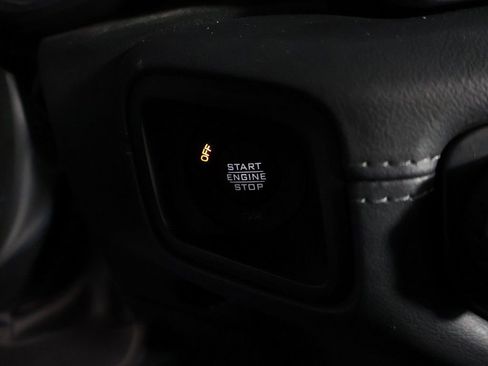 Used 2024 Jeep Wrangler Unlimited Sahara AWD/4WD image 33