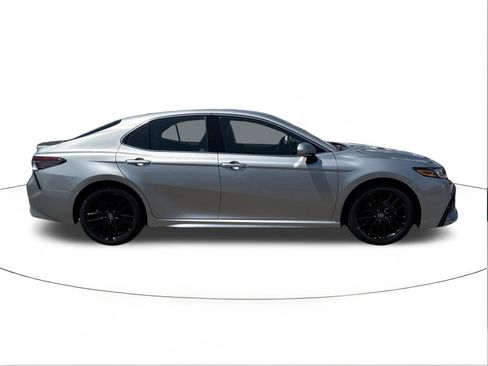 Used 2024 Toyota Camry XSE image 2