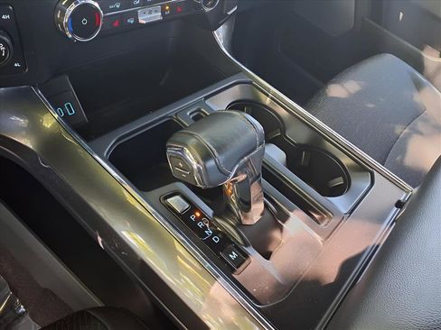 Used 2022 Ford F150 XLT w/ Equipment Group 302A High image 16