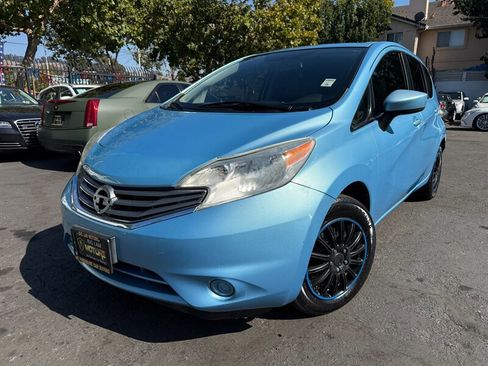 Used 2015 Nissan Versa Note SV image 1