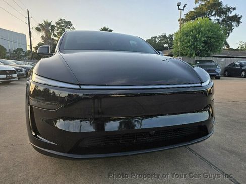 Used 2026 Tesla Model Y Long Range RWD image 4