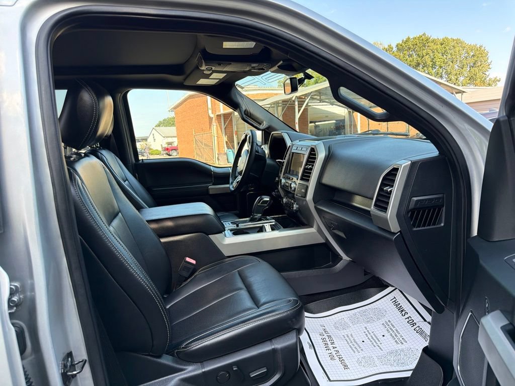 Used 2019 Ford F150 Lariat w/ Equipment Group 502A Luxury AWD/4WD image 11