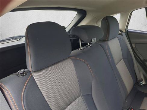 Used 2018 Subaru Crosstrek 2.0i Premium w/ Eyesight System AWD/4WD image 19