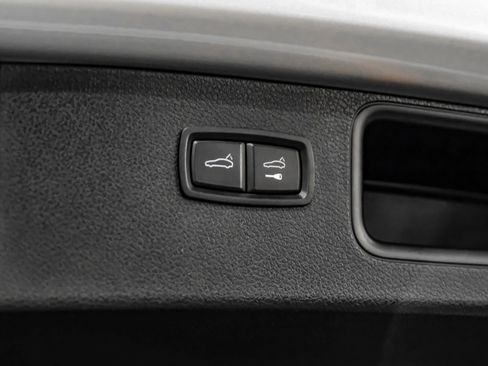 Used 2018 Porsche Macan S AWD/4WD image 50