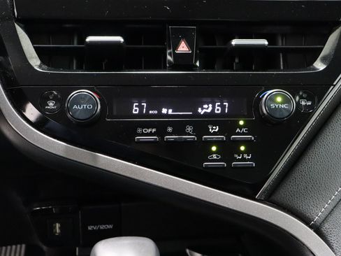 Certified 2022 Toyota Camry XSE w/ Cold Weather Package image 20