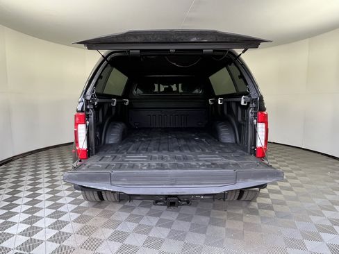 Used 2018 Ford F450 Platinum w/ Platinum Ultimate Package image 5