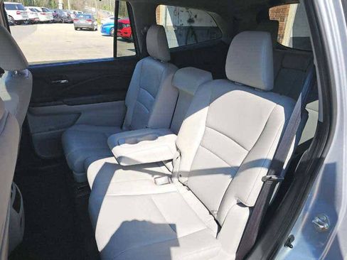 Used 2019 Honda Pilot EX-L image 7