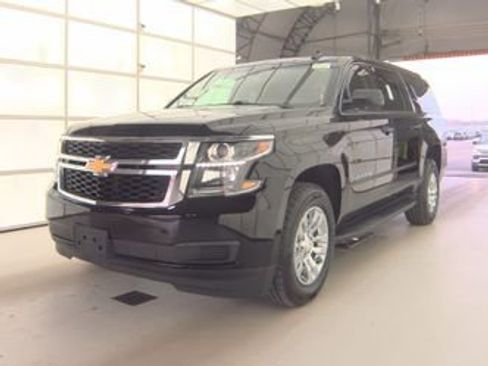 Used 2020 Chevrolet Suburban LS image 1