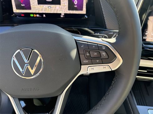 New 2025 Volkswagen Atlas Cross Sport SEL Premium R-Line image 20