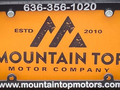 Used 2014 Toyota Tundra SR5 w/ TRD Off Road Package AWD/4WD image 3