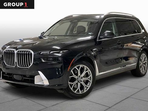 Used 2023 BMW X7 xDrive40i image 1