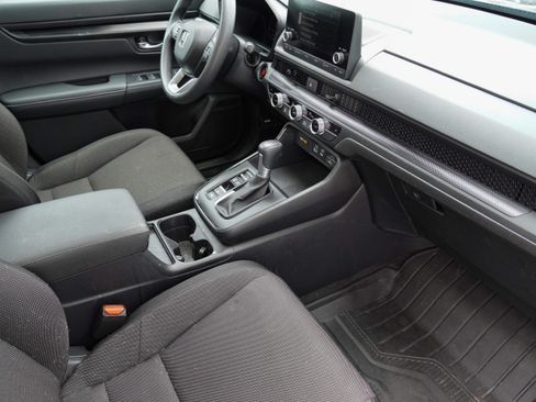 Used 2024 Honda CR-V EX image 10