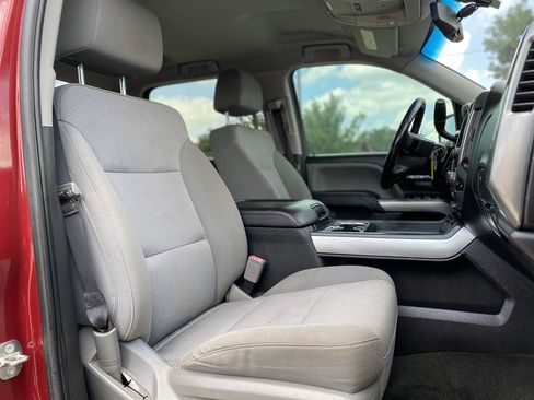 Used 2018 Chevrolet Silverado 1500 LT w/ Texas Edition RWD image 13