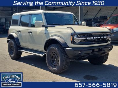 New 2026 Ford Bronco Outer Banks w/ Sasquatch Package