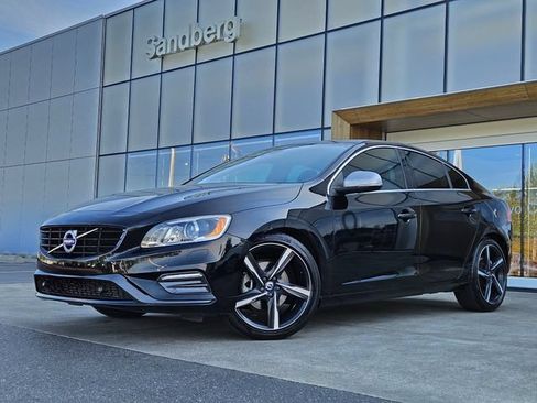Used 2016 Volvo S60 T5 R-Design FWD image 1