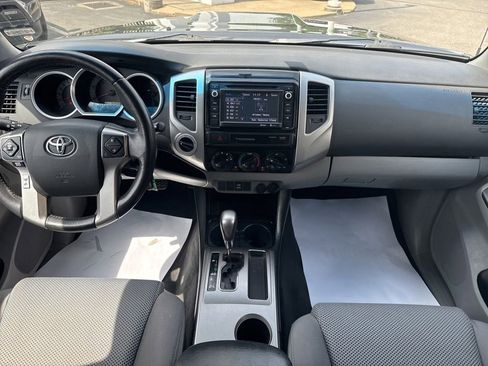 Used 2015 Toyota Tacoma 4x4 Double Cab w/ TRD Sport Package image 20