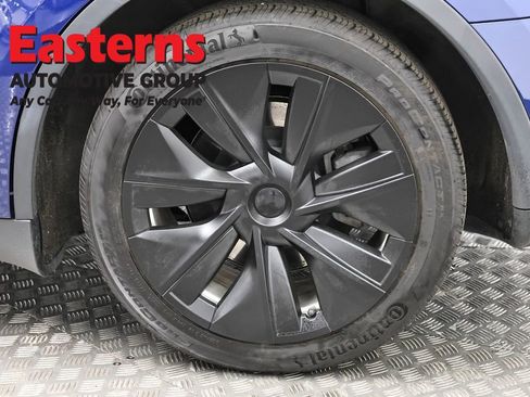 Used 2020 Tesla Model Y Long Range image 28