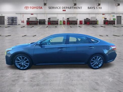 Used 2014 Toyota Avalon XLE Touring FWD image 5