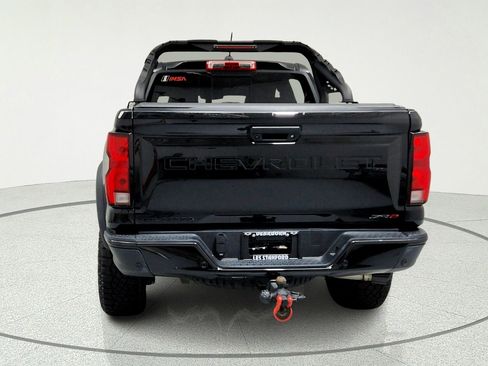 Certified 2024 Chevrolet Colorado ZR2 w/ ZR2 Convenience Package III AWD/4WD image 4